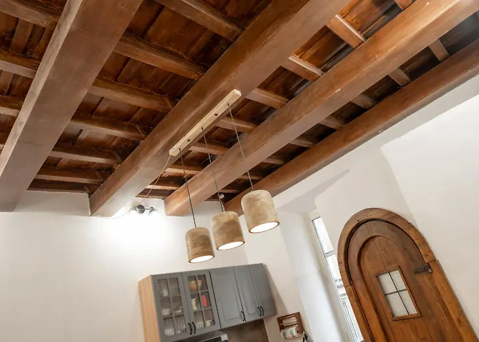 Home Domus Capocci - Rione Monti